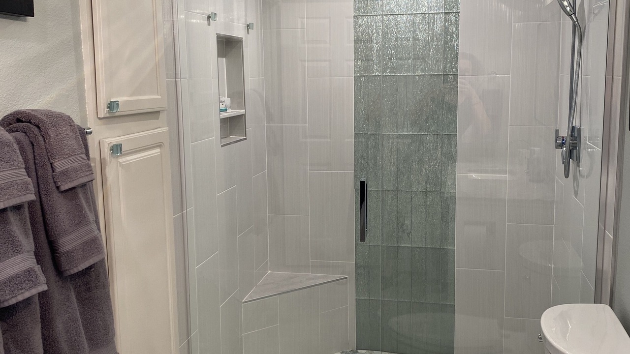 Photo of Bathroom in Desert Paradise Estates