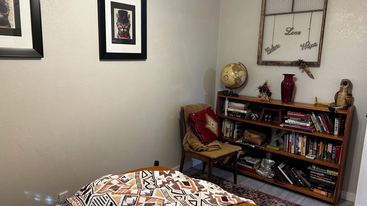 Photo of Bedroom in Julia Keen