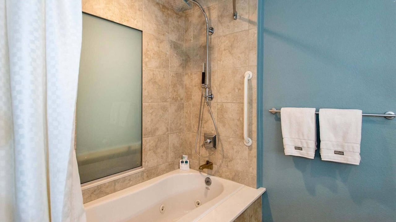 Photo of Bathroom in Kierland