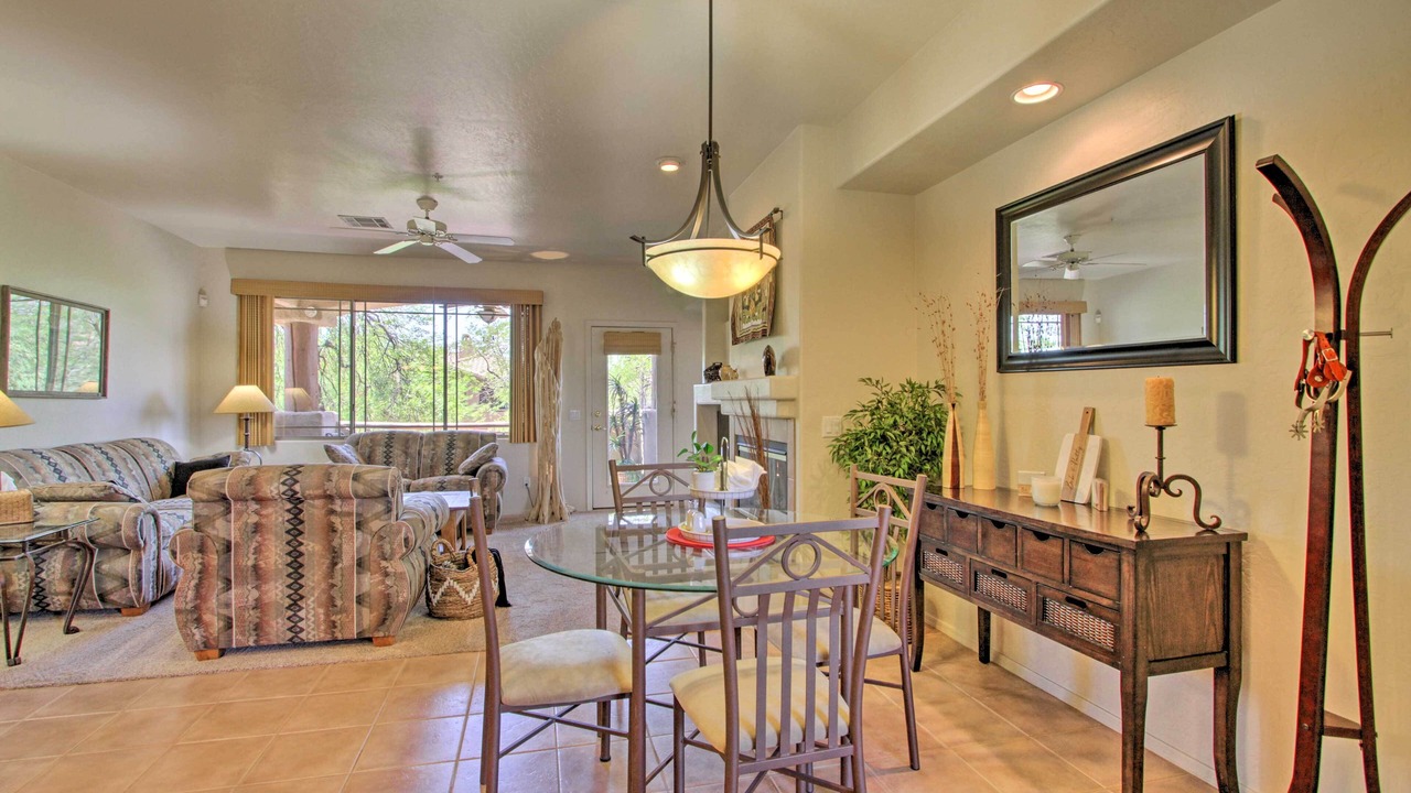 Photo of Livingroom in Central Scottsdale