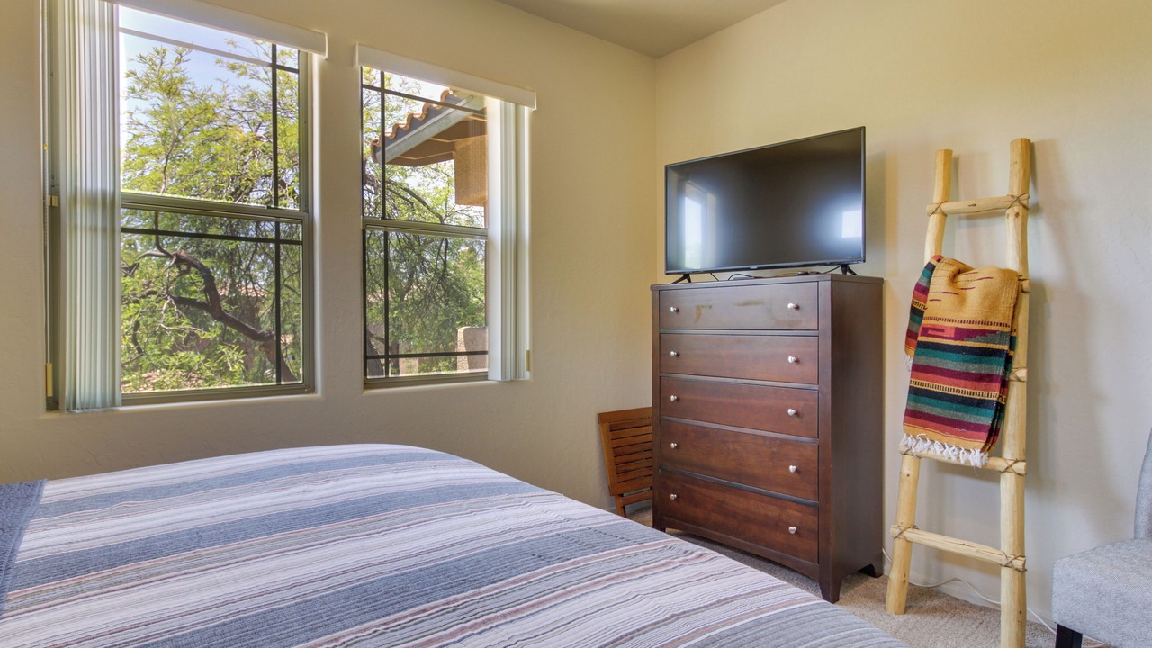 Photo of Bedroom in Central Scottsdale