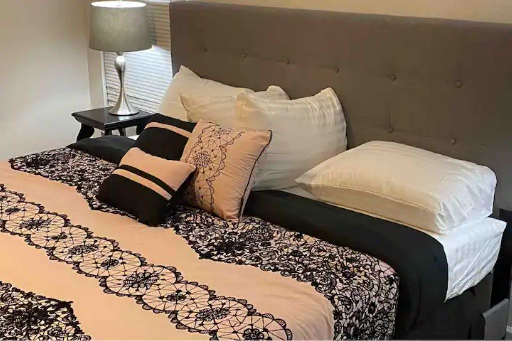 Photo of Bedroom in Dysart Cactus