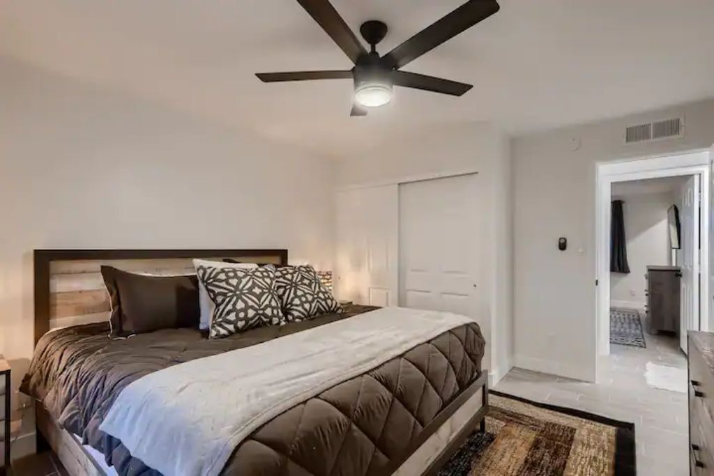 Photo of Bedroom in North Mountain