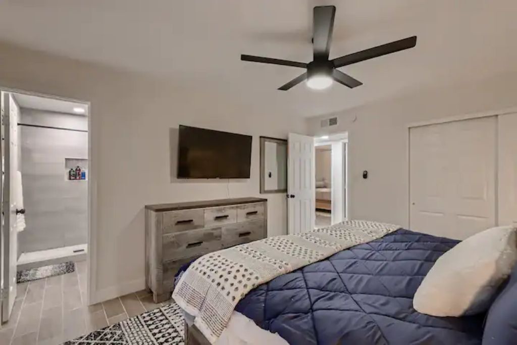 Photo of Bedroom in North Mountain