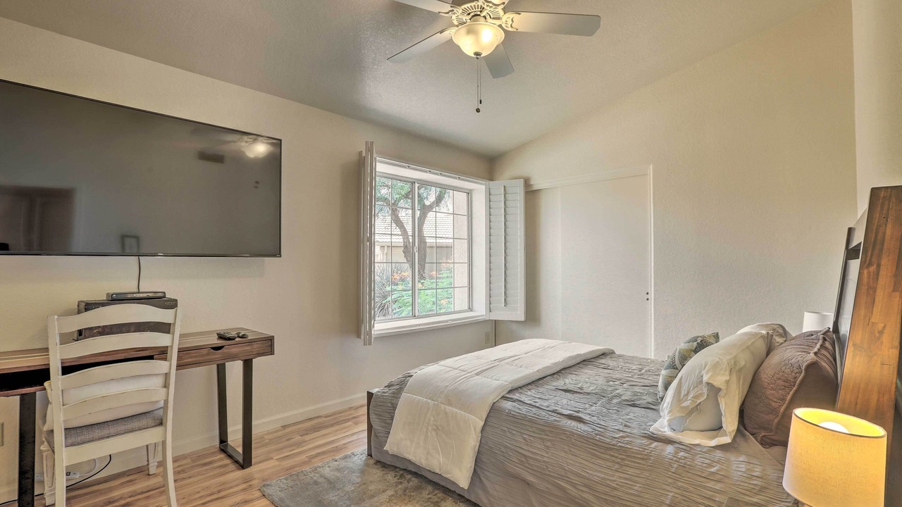 Photo of Bedroom in Saddlebrooke