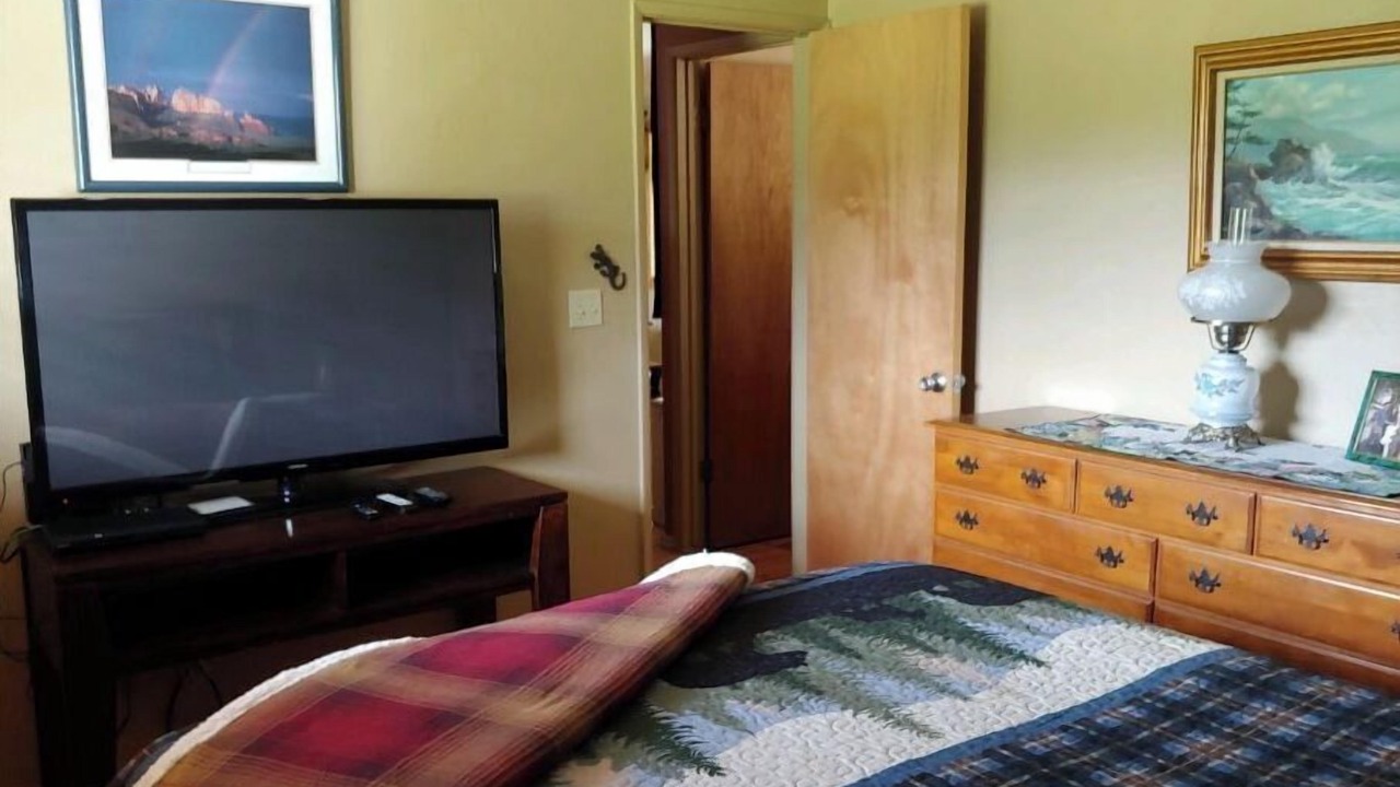 Photo of Bedroom in Pinetop