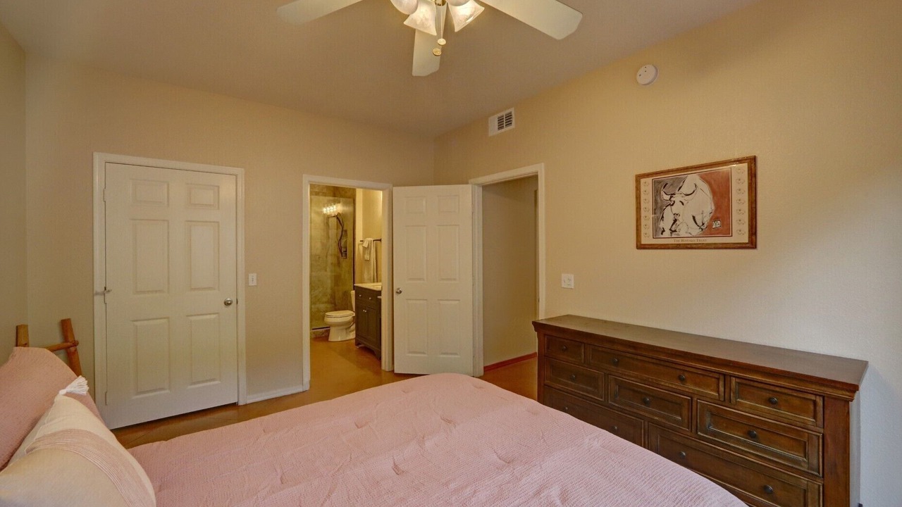 Photo of Bedroom in La Reserve Parcel