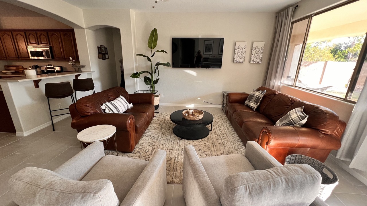 Photo of Livingroom in Palm Valley