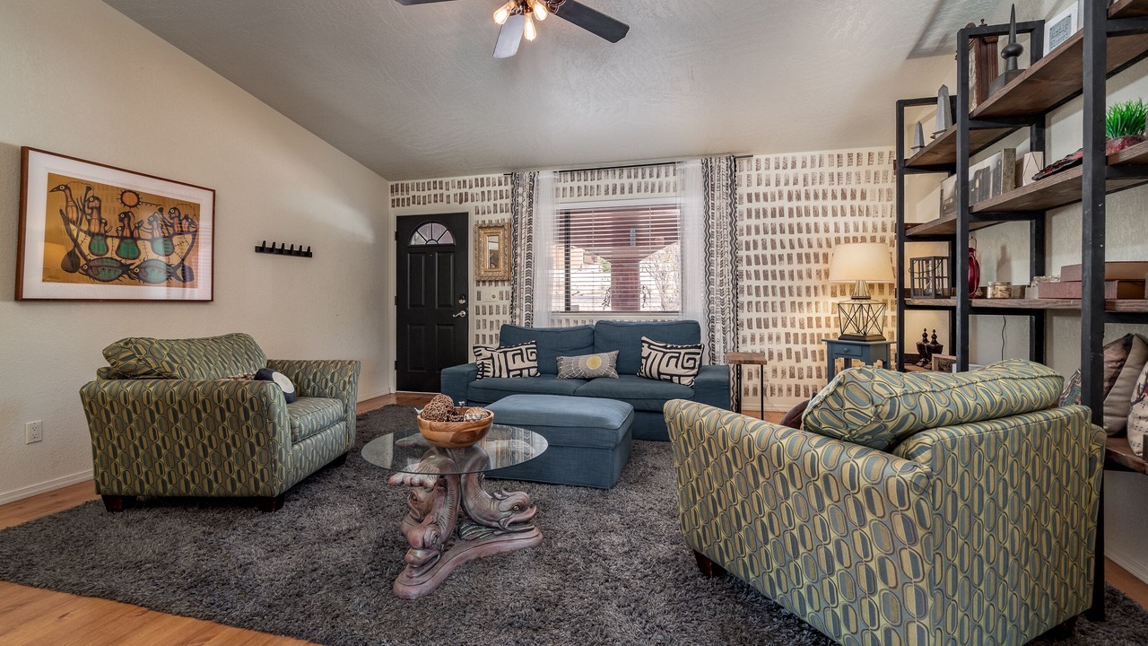Photo of Livingroom in Cottonwood-Verde Village