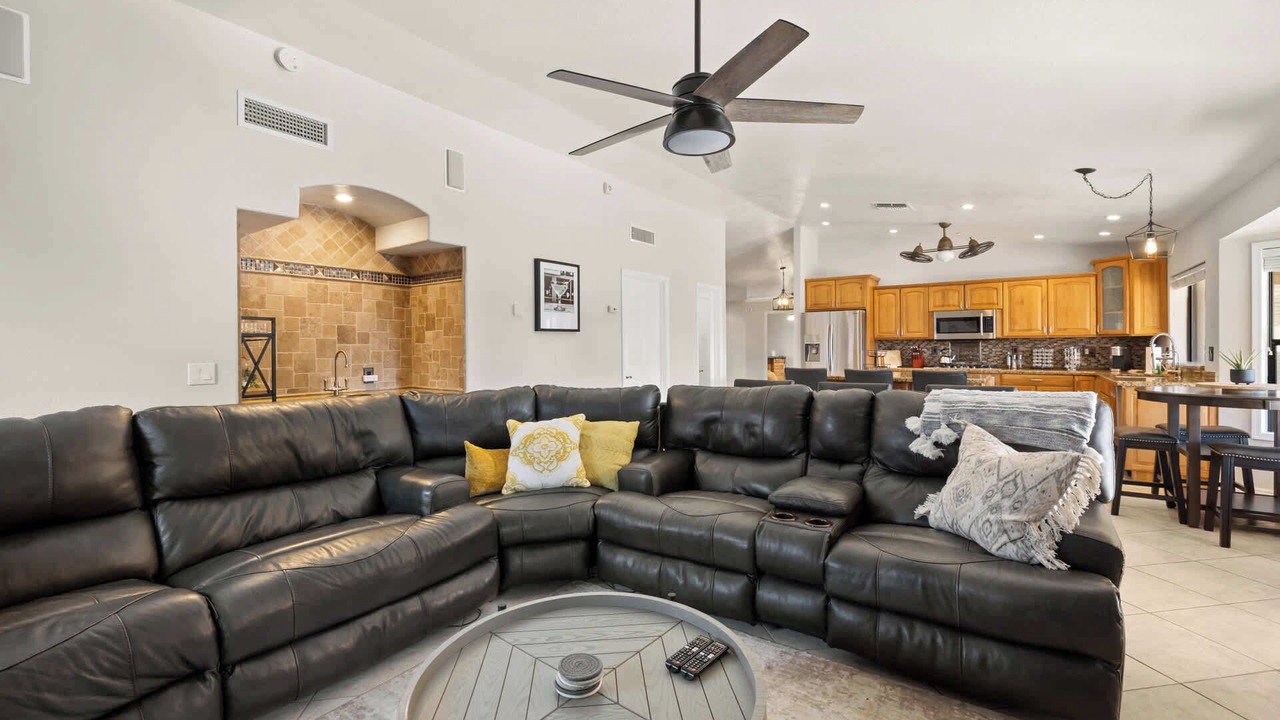 Photo of Livingroom in Deer Valley