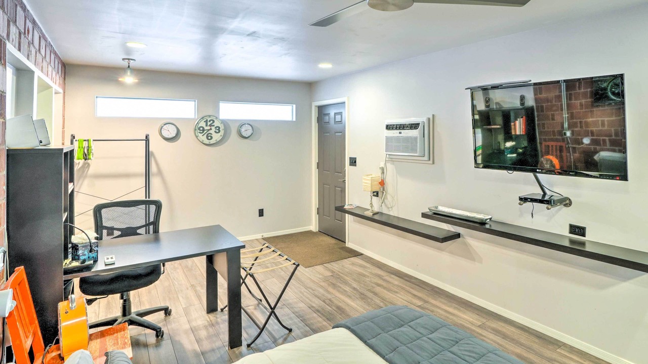 Photo of Bedroom in Scottsdale Estates Nine