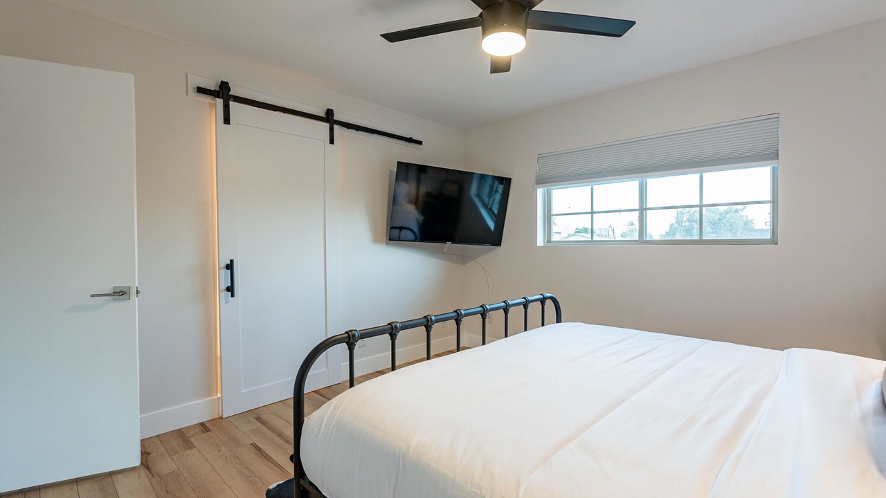 Photo of Bedroom in North Mountain
