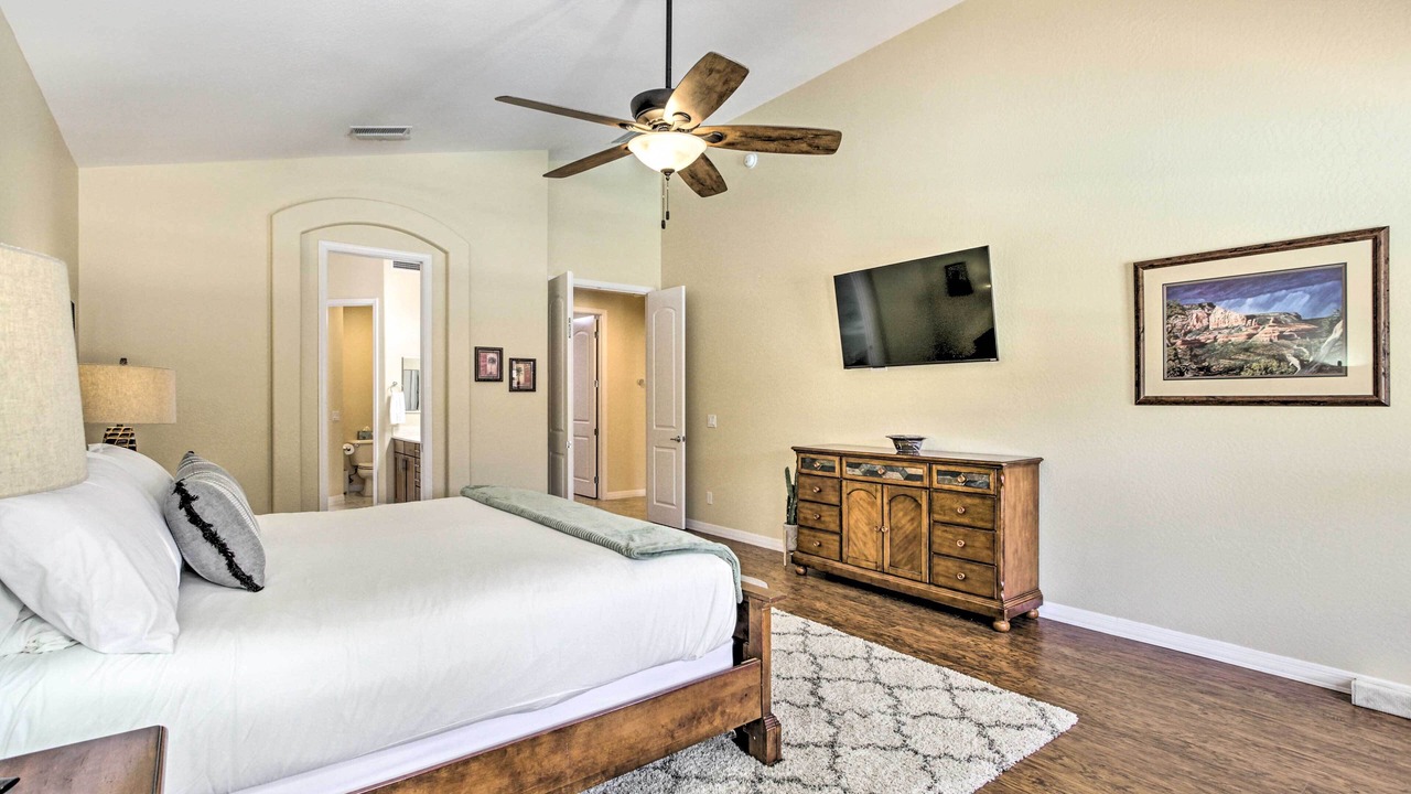 Photo of Bedroom in Laveen Village