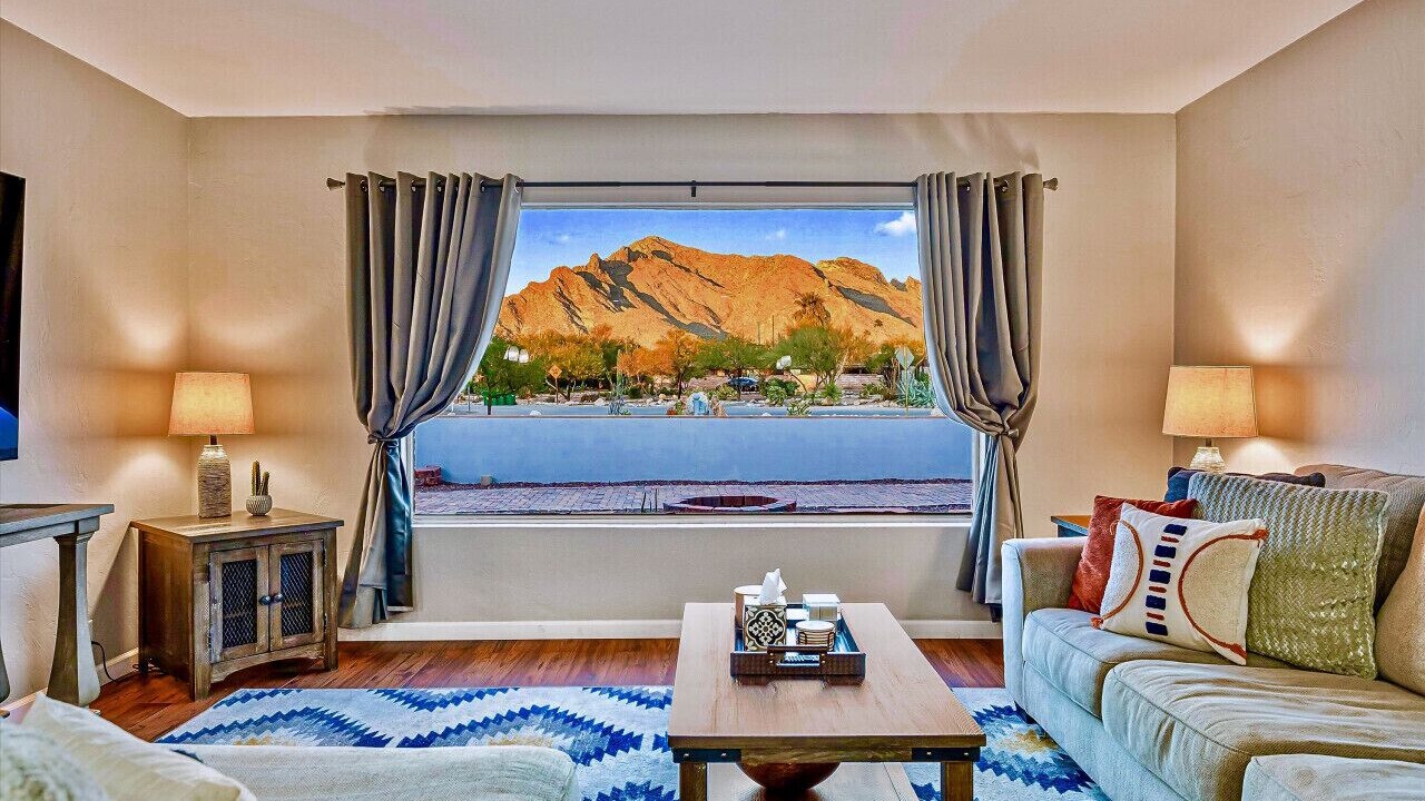 Photo of Livingroom in Casas Adobes Estates