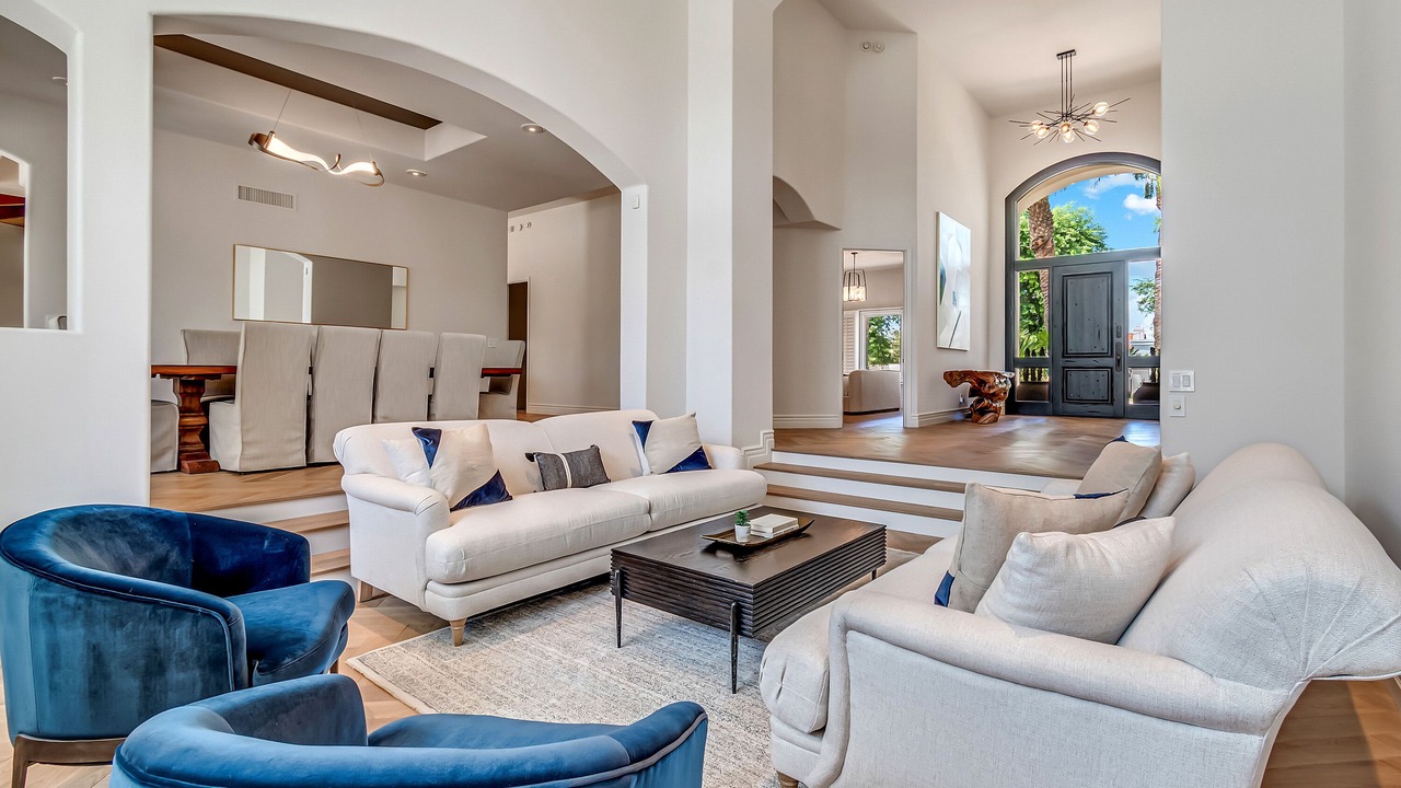 Photo of Livingroom in South Scottsdale