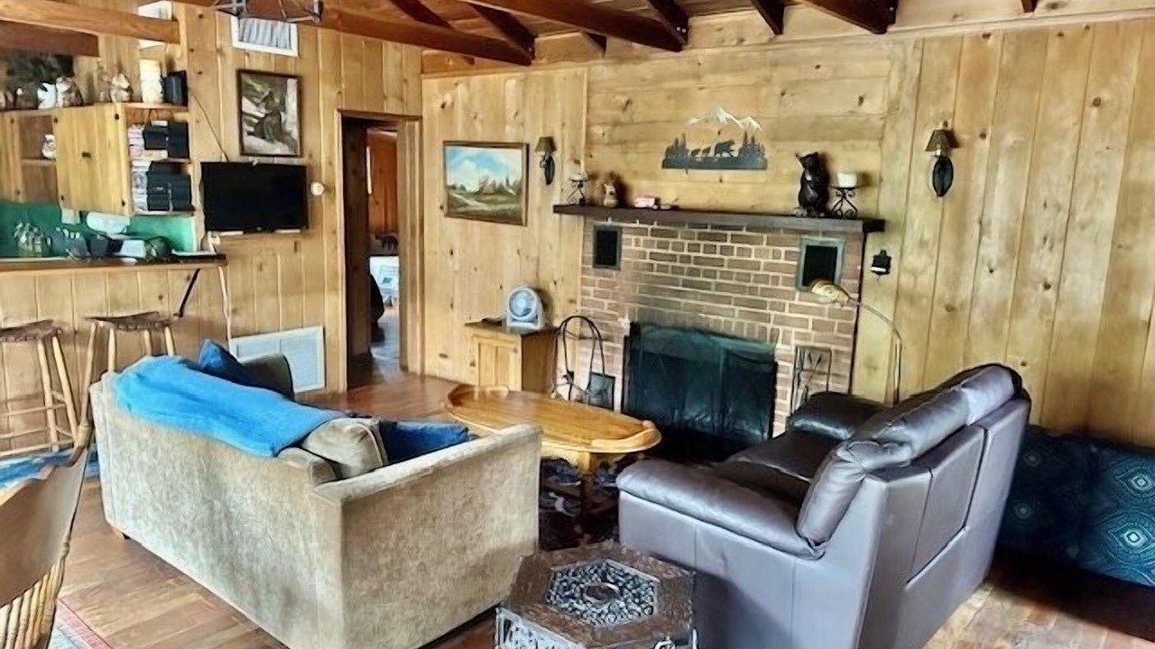 Photo of Livingroom in Summerhaven