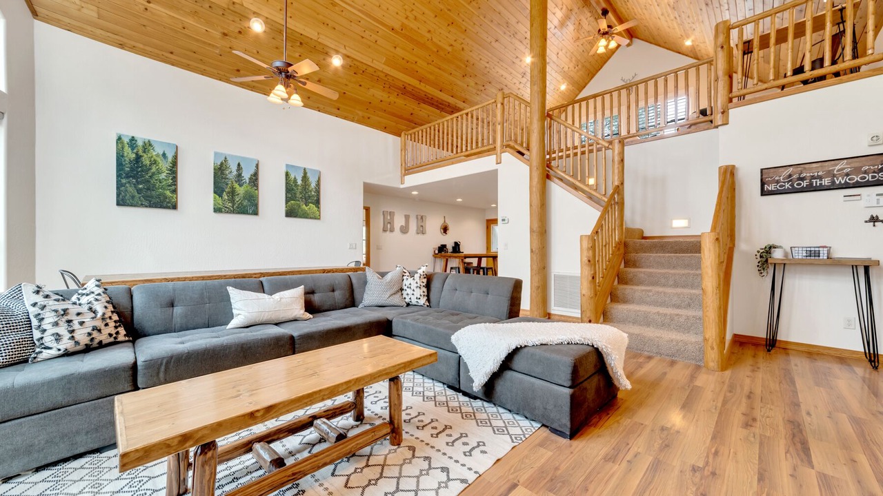 Photo of Livingroom in Happy Jack
