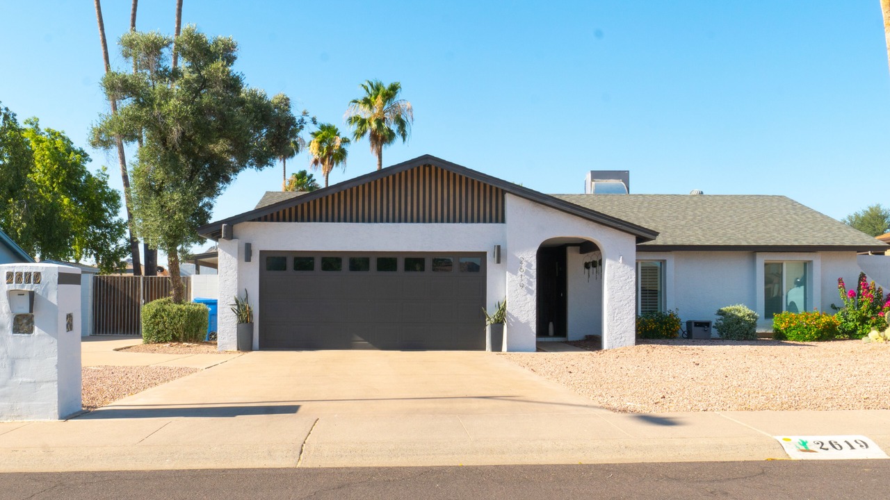 Photo of Outdoor in Paradise Valley Village