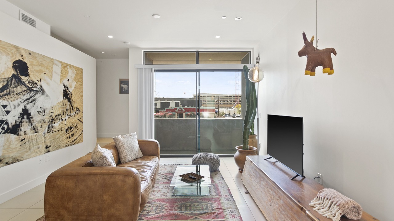 Photo of Livingroom in South Scottsdale