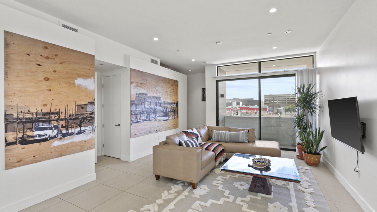 Photo of Livingroom in South Scottsdale