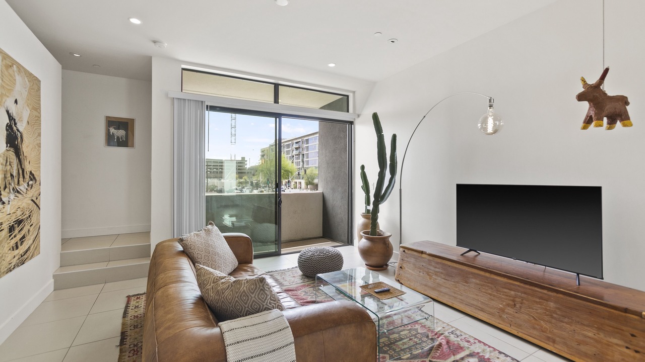 Photo of Livingroom in South Scottsdale