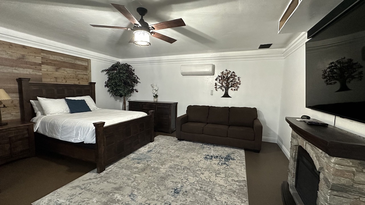 Photo of Bedroom in Lake Havasu City