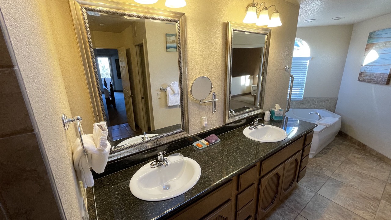Photo of Bathroom in West Sedona