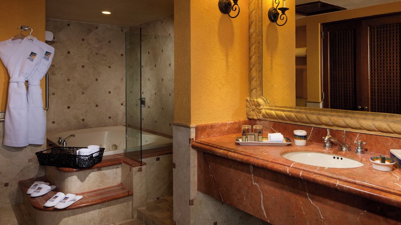 Photo of Bathroom in Marina