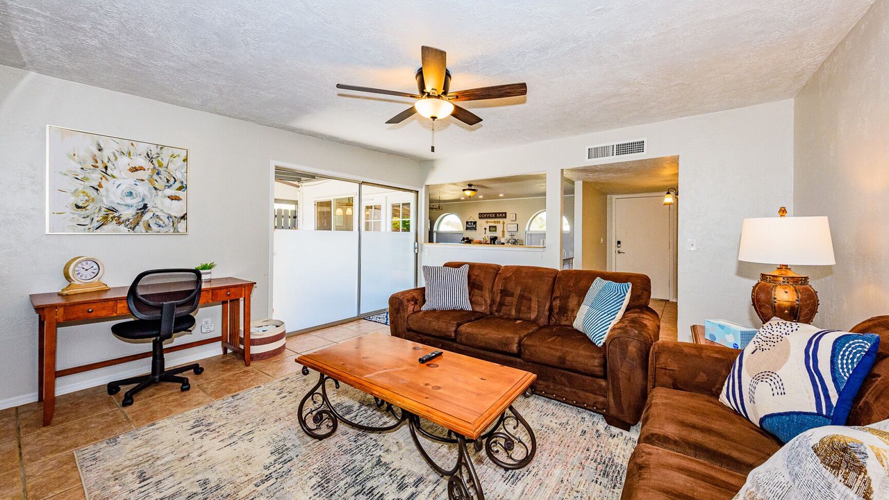 Photo of Livingroom in Hearthstone Hills