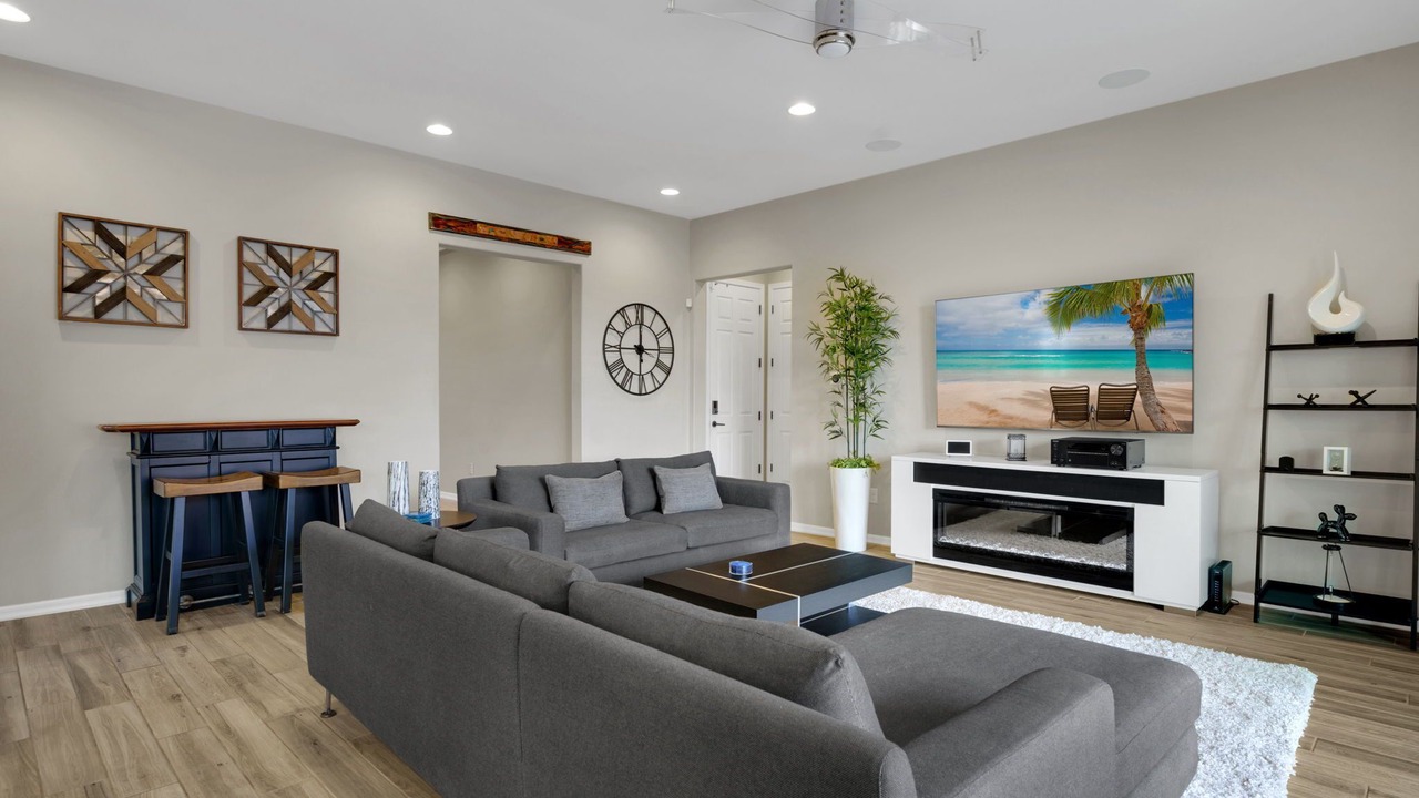 Photo of Livingroom in Starr Ridge