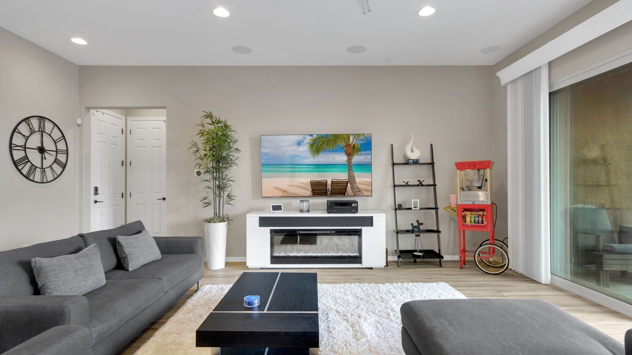 Photo of Livingroom in Starr Ridge