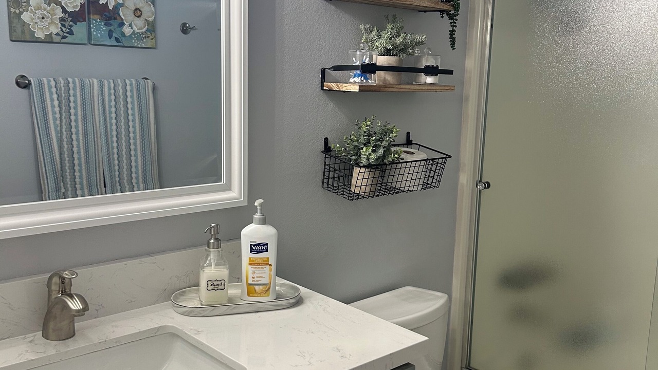 Photo of Bathroom in Meadview