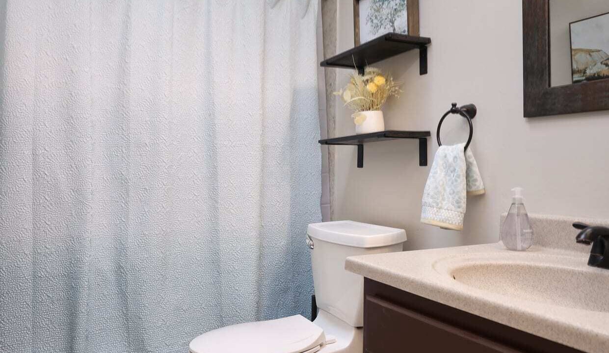 Photo of Bathroom in Bear Canyon