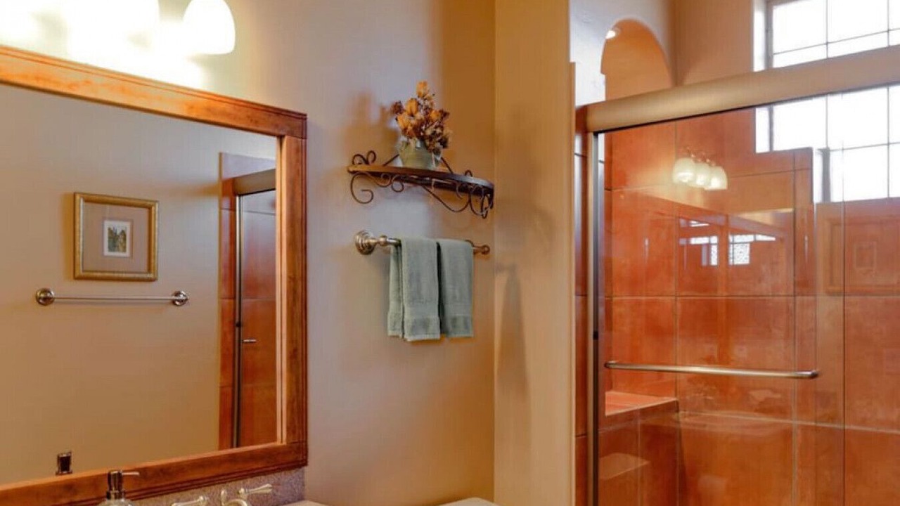 Photo of Bathroom in Rimrock