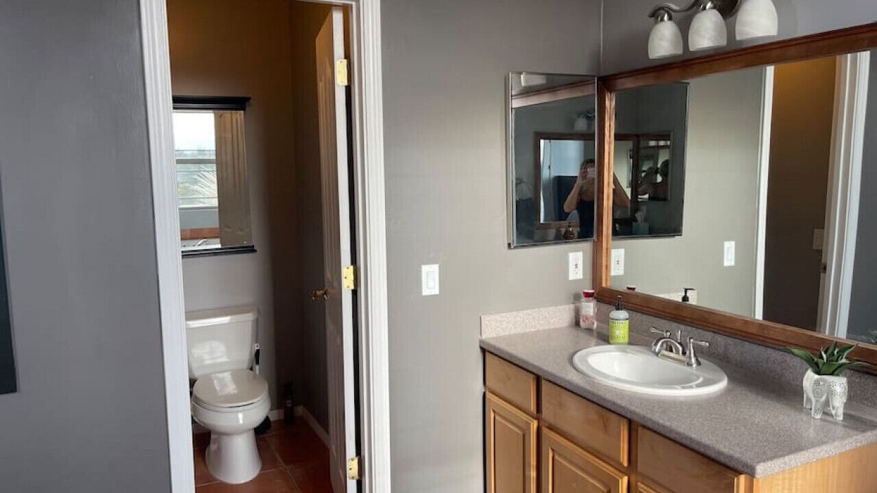 Photo of Bathroom in Rimrock