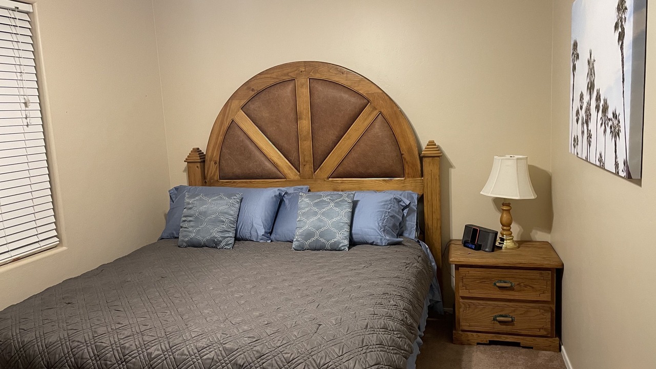 Photo of Bedroom in Palisades Point