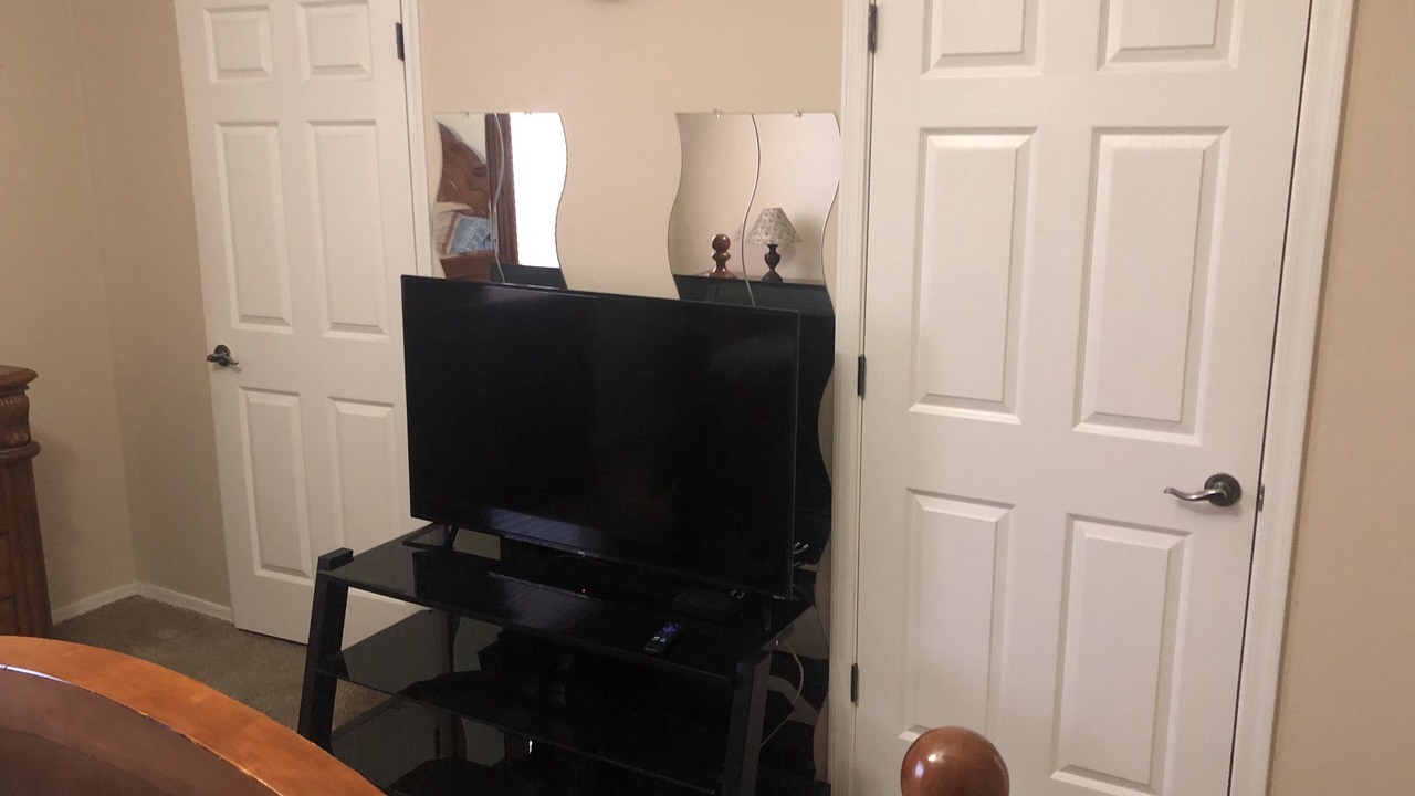 Photo of Bedroom in Palisades Point