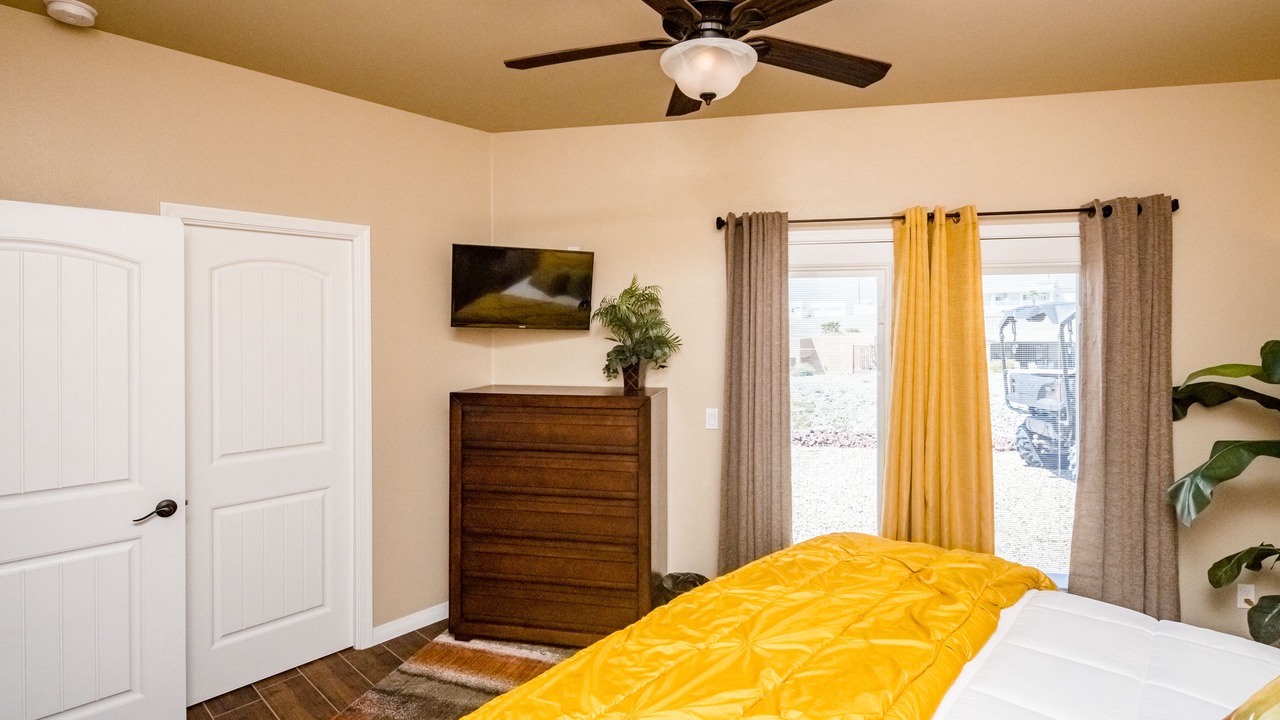 Photo of Bedroom in Lake Havasu City