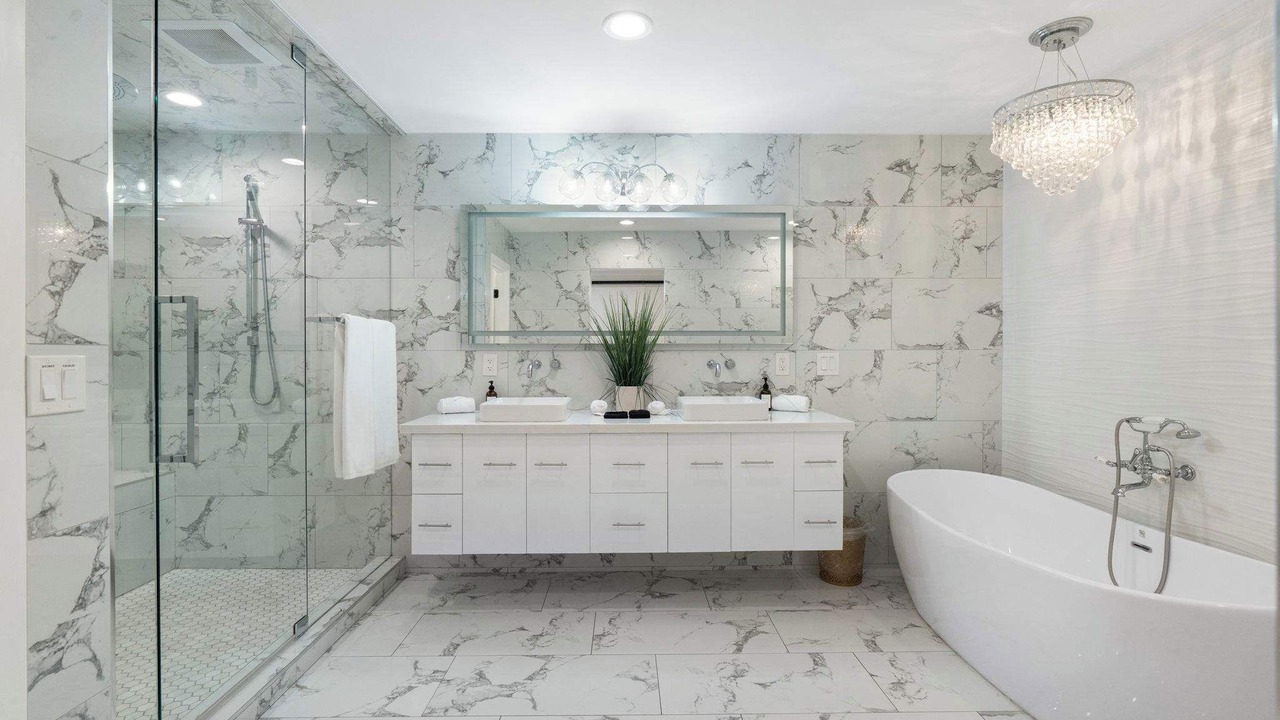Photo of Bathroom in Paradise Valley Village