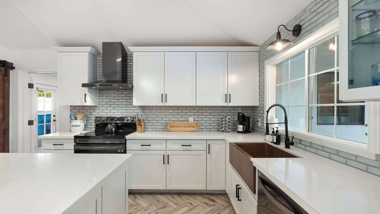 Photo of Kitchen in Paradise Valley Village