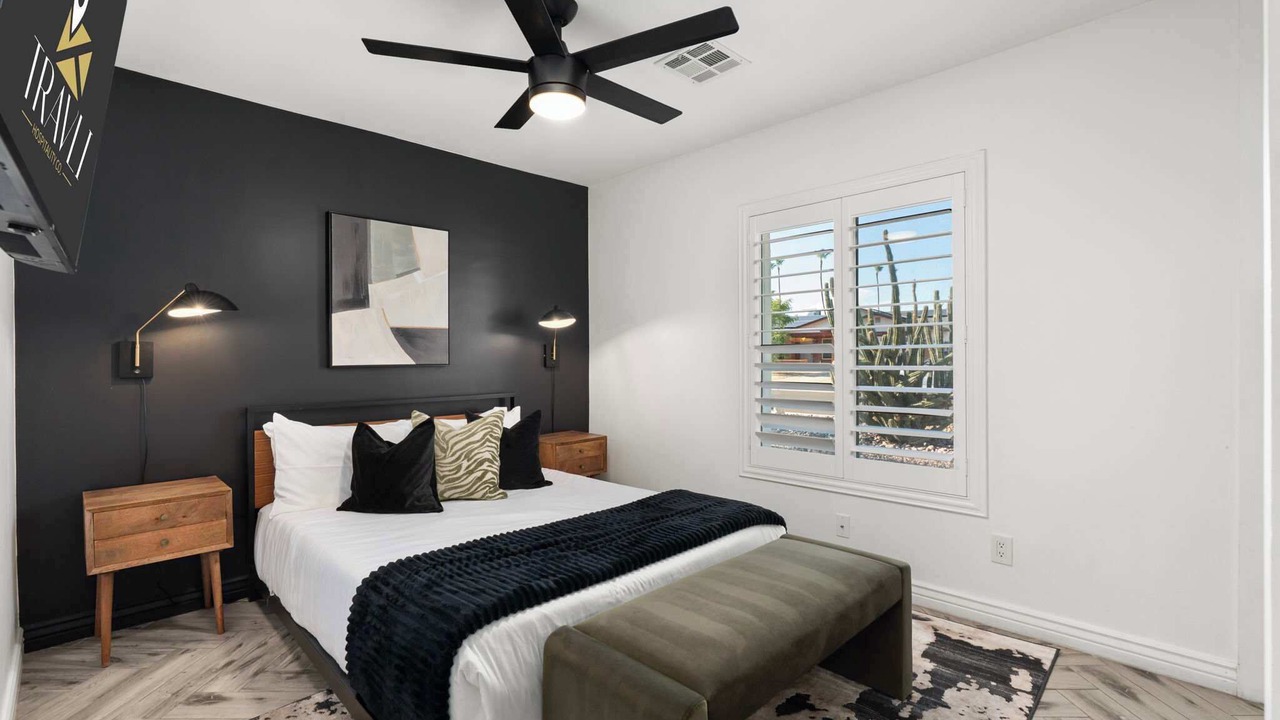 Photo of Bedroom in Paradise Valley Village