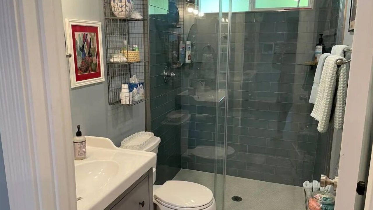 Photo of Bathroom in Encanto