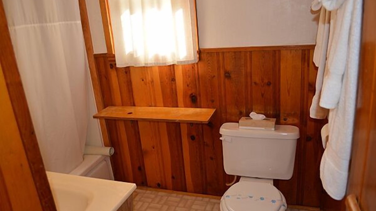 Photo of Bathroom in Pinetop-Lakeside
