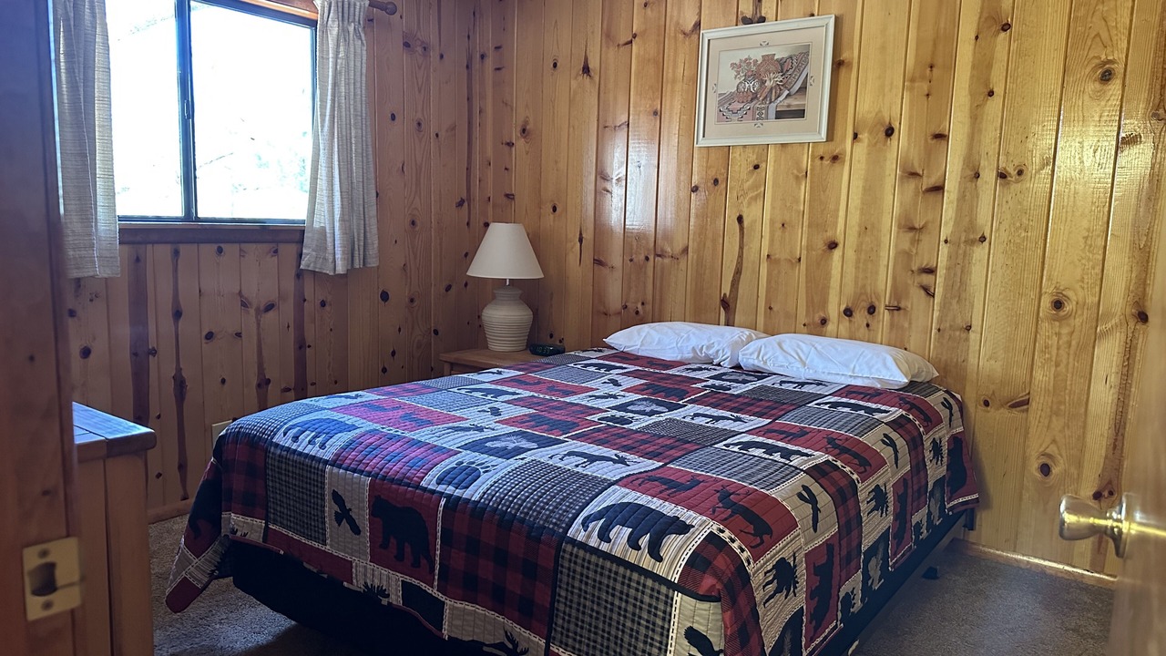 Photo of Bedroom in Pinetop-Lakeside