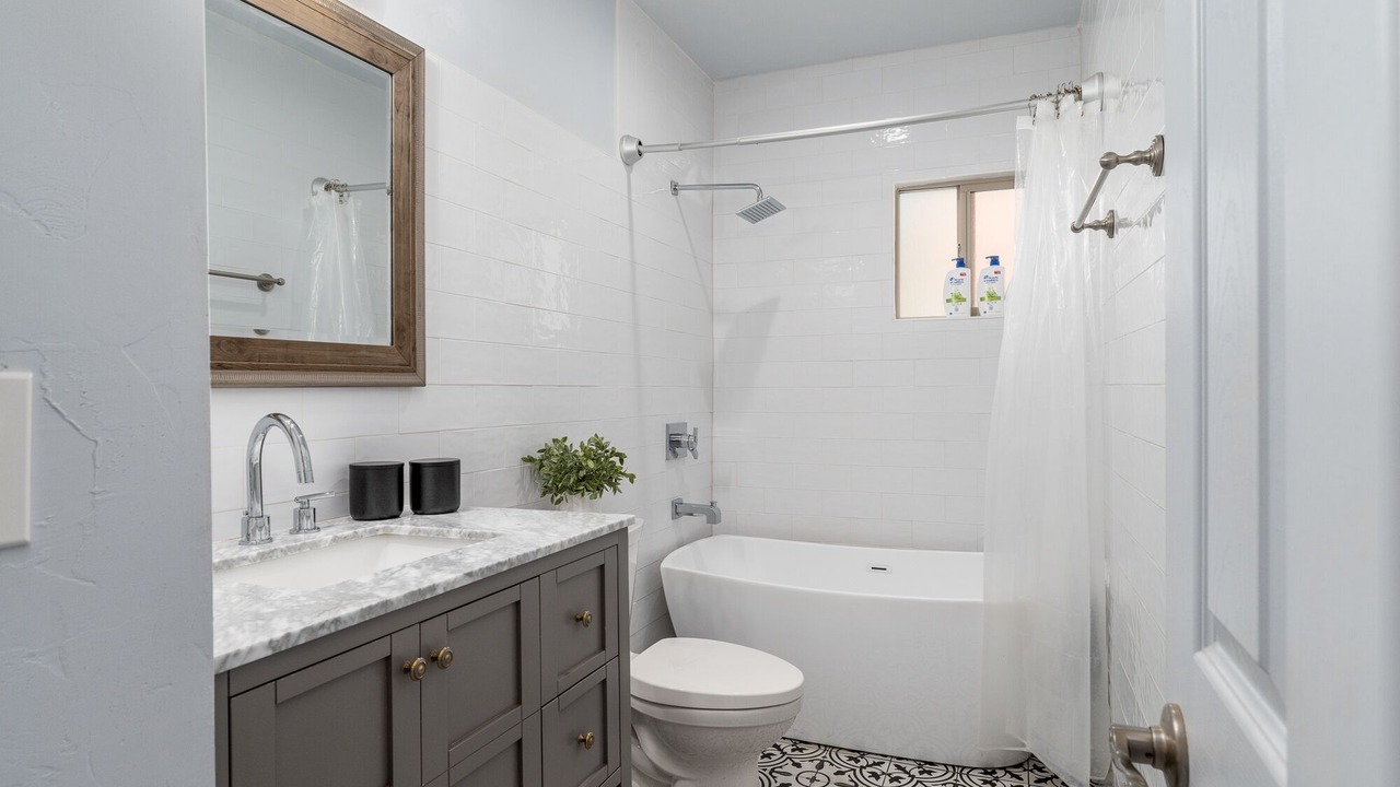 Photo of Bathroom in Feldman's