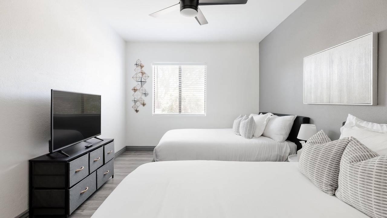 Photo of Bedroom in La Paz At Desert Springs