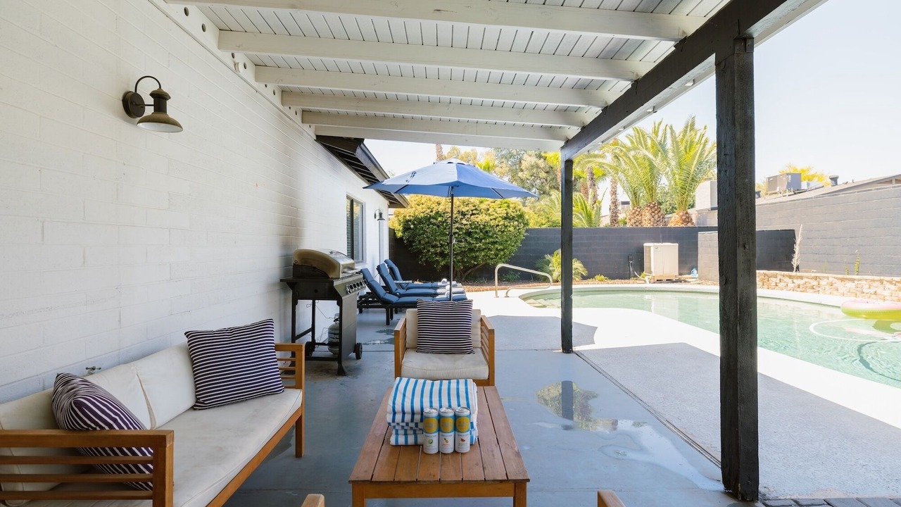 Photo of Patio Balcony in La Paz At Desert Springs