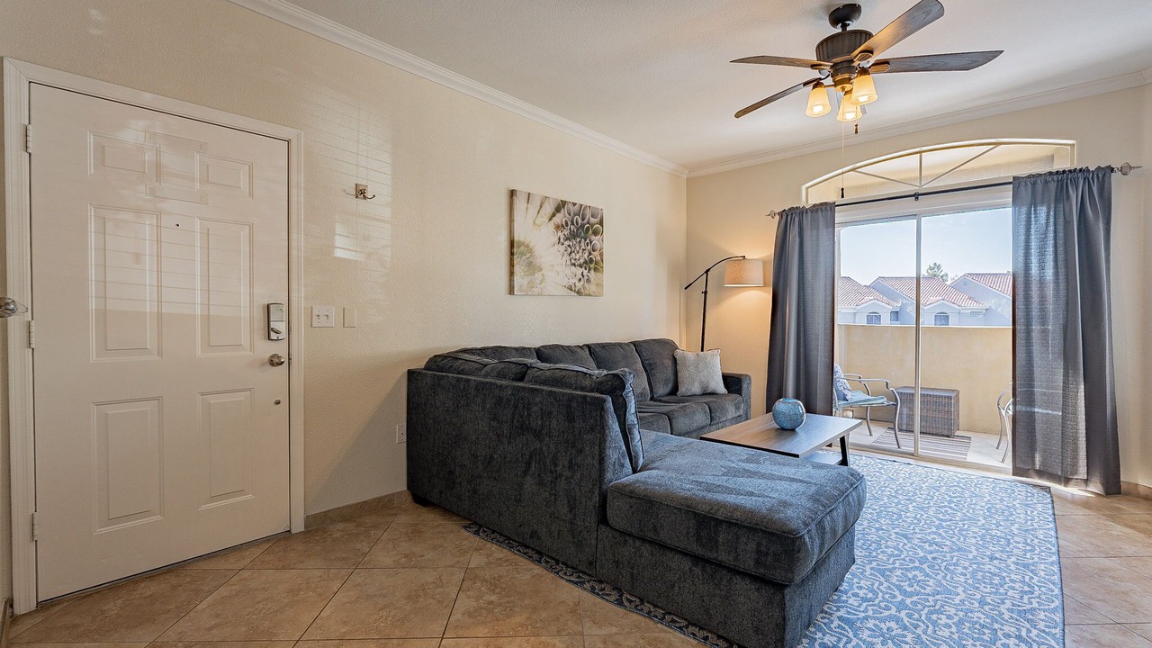 Photo of Livingroom in Paradise Valley Village