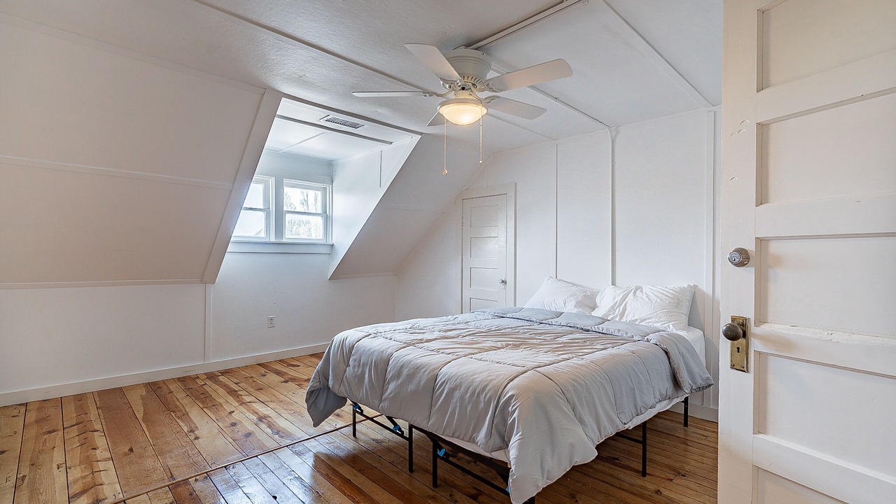 Photo of Bedroom in Southside