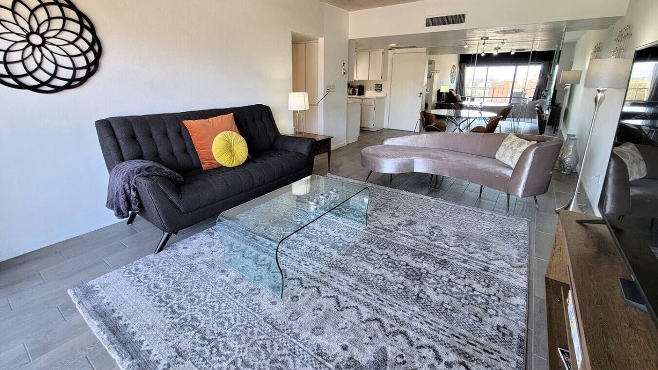 Photo of Livingroom in Roosevelt